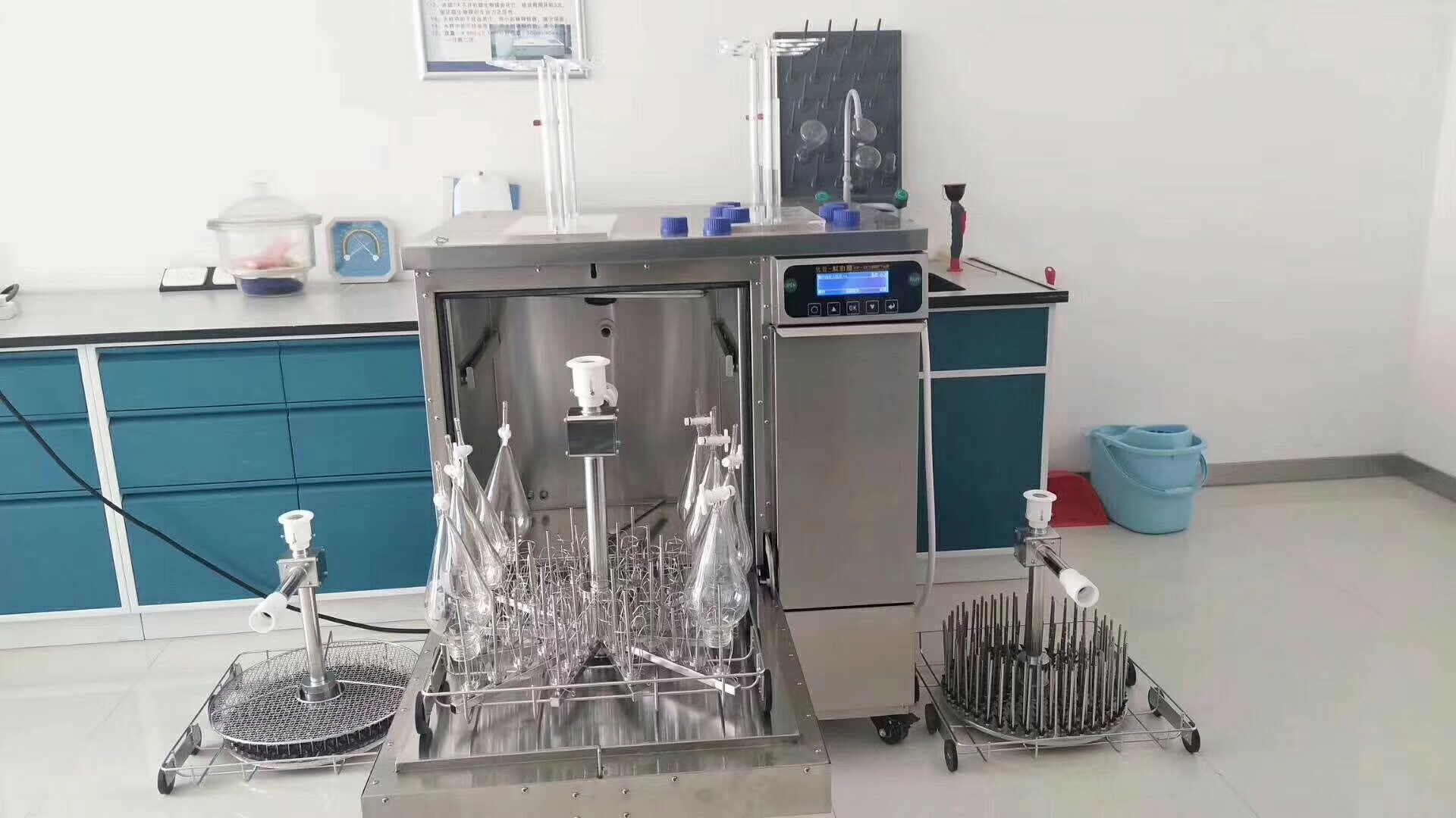 實(shí)驗(yàn)室洗瓶機(jī)操作過程