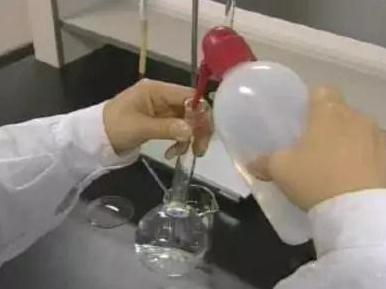 細(xì)胞組織培養(yǎng)失敗后，是否想到玻璃器皿的清洗不干凈？